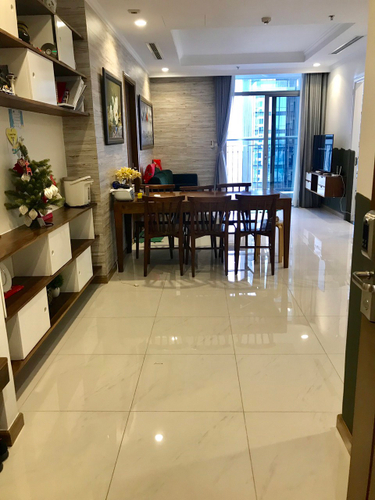 Căn hộ Vinhomes Central Park, Quận Bình Thạnh Căn hộ Vinhomes Central Park tầng 29, bàn giao đầy đủ nội thất.