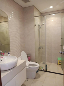 Căn hộ Vinhomes Central Park, Quận Bình Thạnh Căn hộ Vinhomes Central Park tầng 18 diện tích 81m2, đầy đủ nội thất.