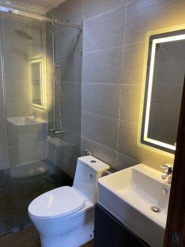 Phòng tắm căn hộ Sunrise Riverside, Huyện Nhà Bè Căn hộ Sunrise Riverside tầng 17 gồm 2 phòng ngủ, đầy đủ nội thất.