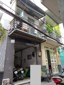 Nhà phố Quận 11 Nhà phố đường Lê Đại Thành diện tích 44.4m2, bàn giao không có nội thất.