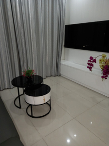 phòng khách căn hộ Sunrise City Quận 7 Căn hộ Sunrise City tầng 20 thiết kế 2 phòng ngủ, tiện ích đa dạng.