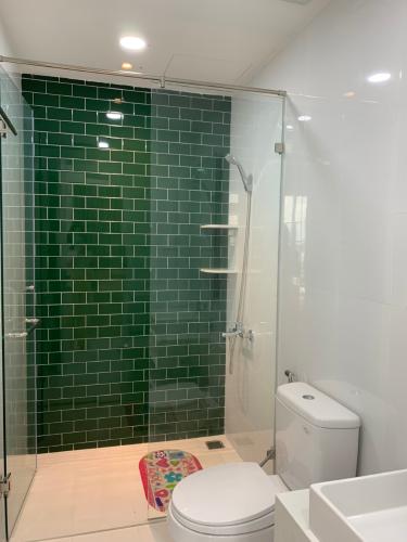 Phòng tắm căn hộ Sunrise Riverside Căn hộ Sunrise Riverside tầng trung, đầy đủ nội thất