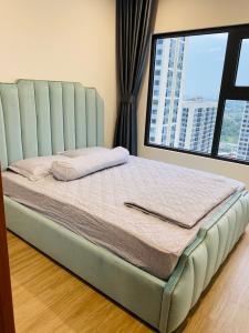 Phòng ngủ căn hộ Vinhomes Grand Park, Quận 9 Căn hộ Vinhomes Grand Park view tầng cao nội khu yên tĩnh.