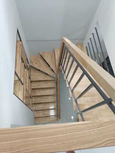 Nhà phố Quận Thủ Đức Nhà phố thiết kế 1 trệt, 1 lầu cửa hướng Bắc, đón gió mát quanh năm.