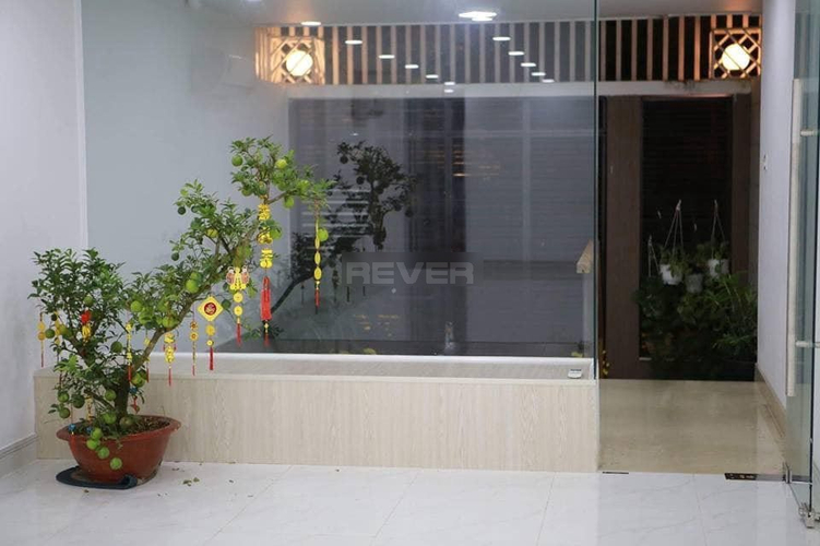 Mặt bằng kinh doanh Quận 2 Mặt bằng kinh doanh diện tích 50m2 vuông vắn, cửa hướng Tây Nam.