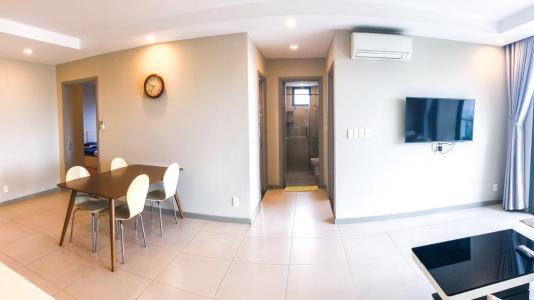 Phòng khách The Gold View, Quận 4 Căn hộ The Gold View hướng Tây Bắc, view thành phố sầm uất.