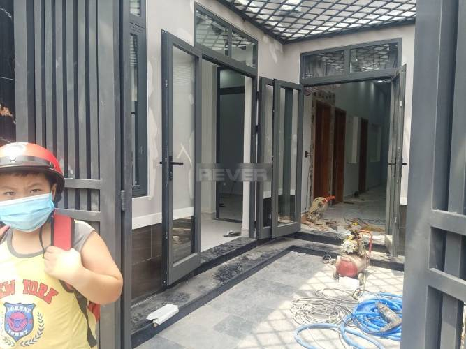 Nhà phố Quận Thủ Đức Nhà phố cửa hướng Đông Bắc, diện tích 107m2 bàn giao nội thất cơ bản.