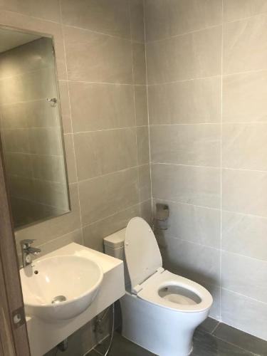 Phòng tắm Vinhomes Grand Park, Quận 9 Căn hộ Vinhomes Grand Park hướng Tây Nam, không nội thất. 