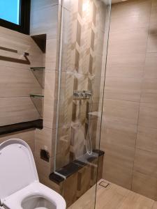 Phòng tắm Căn hộ Feliz En Vista Căn hộ Feliz En Vista tầng cao nội thất cơ bản, dọn vào ở ngay.