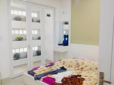Nhà phố đường Đỗ Thừa Luông, Tân Phú Nhà phố hướng Đông hẻm xe hơi, nội thất đầy đủ có sổ hổng riêng.