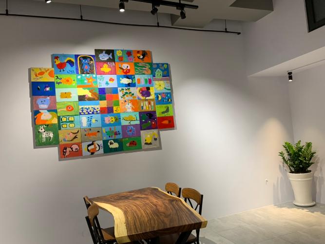 Bàn ăn căn hộ The Sun Avenue Office-tel tầng thấp The Sun Avenue có thiết kế hiện đại, nội thất đầy đủ