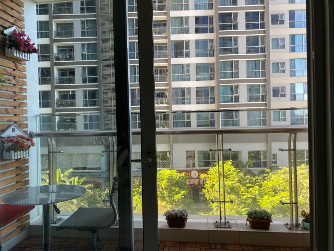 Căn hộ Vinhomes Central Park, Quận Bình Thạnh Căn hộ Vinhomes Central Park cửa hướng Nam, view nội khu yên tĩnh.