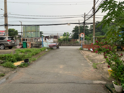 Đường trước đất nền Quận Thủ Đức Nhà phố cách Quốc Lộ 1K chỉ 20m, diện tích 90.76m2 vuông đẹp.