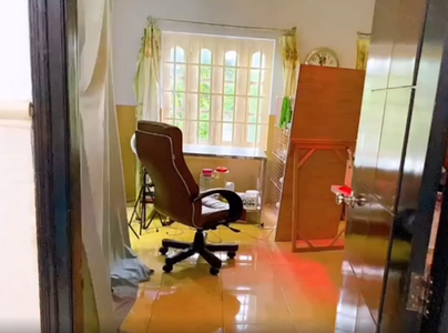 Nhà phố Quận Tân Phú Nhà phố diện tích 114m2 có ban công rộng, phù hợp trồng cây xanh.