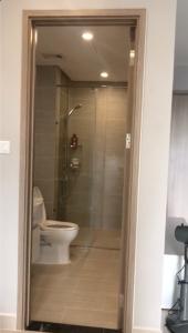 Toilet Vinhomes Grand Park Quận 9 Căn hộ Vinhomes Grand Park view nội khu, nội thất đầy đủ.