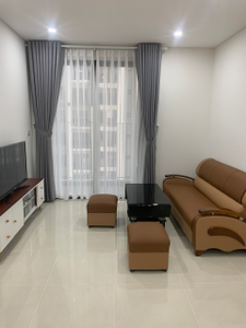 Căn hộ HaDo Centrosa Garden tầng 18, có 2 phòng ngủ đầy đủ nội thất.