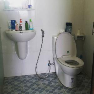 Nhà vệ sinh Sunrise Riverside Căn hộ Sunrise Riverside 