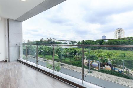 View nhìn ra phía ngoài căn hộ Midtown Căn hộ Phú Mỹ Hưng Midtown hướng Tây Bắc, diện tích 142.44m²