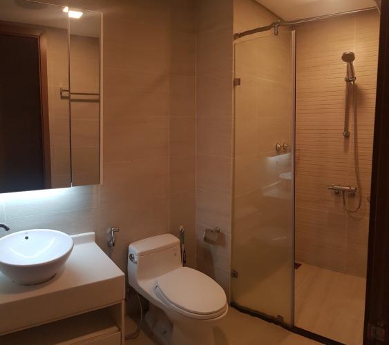 Căn hộ Vinhomes Central Park, Quận Bình Thạnh Căn hộ cao cấp Vinhomes Central Park tầng 2, tiện ích đầy đủ.