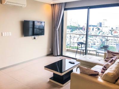 Phòng khách The Gold View, Quận 4 Căn hộ The Gold View hướng Tây Bắc, view thành phố sầm uất.