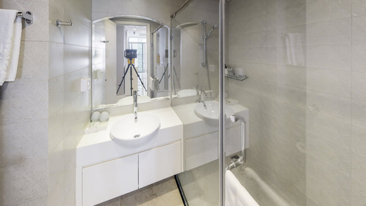 Căn hộ Vinhomes Central Park, Quận Bình Thạnh Căn hộ Vinhomes Central Park tầng 29, view thành phố sầm uất.