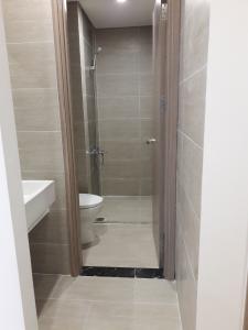 Nhà wc căn hộ Vinhomes Grand Park Căn hộ Vinhomes Grand Park nội thất cơ bản, tiện ích đa dạng.