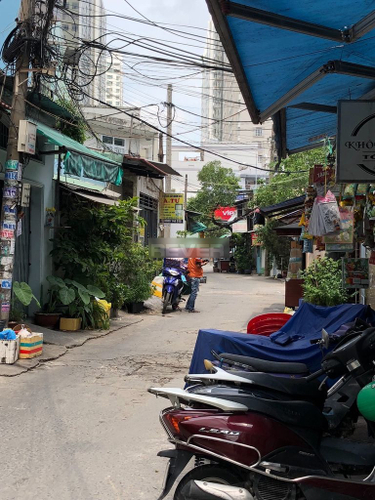 Nhà phố Quận 8 Nhà phố thiết kế 1 trệt, 1 lầu diện tích 30m2, cách đường Chánh Hưng 60m.