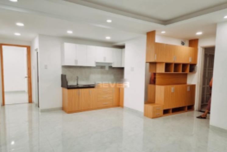 Phòng bếp căn hộ Green Building, Quận 9 Căn hộ Green Building tầng 4 ban công rộng rãi, đón gió thoáng mát.