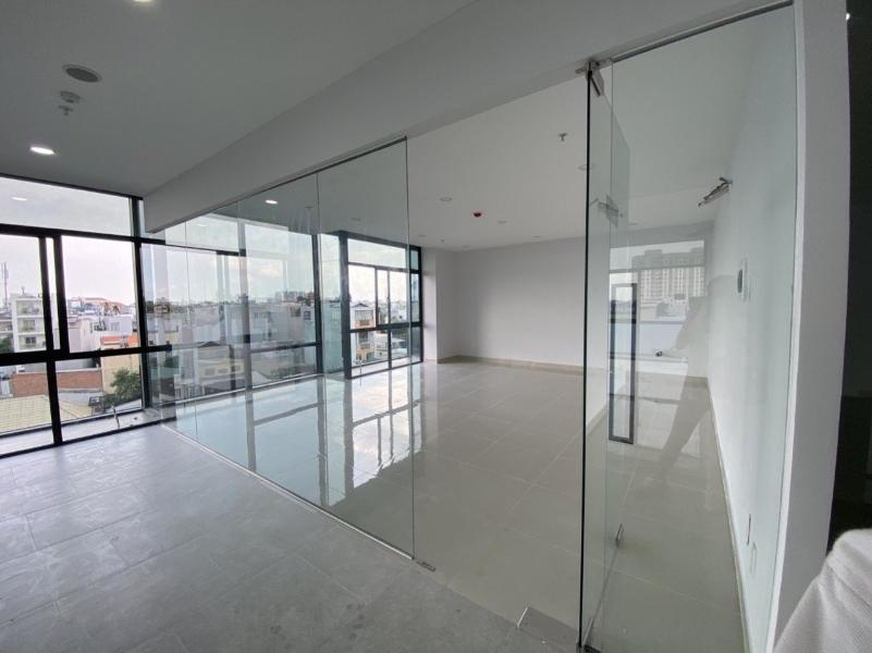 Shop-house La Astoria tầng 4 cửa hướng Nam, không nội thất.