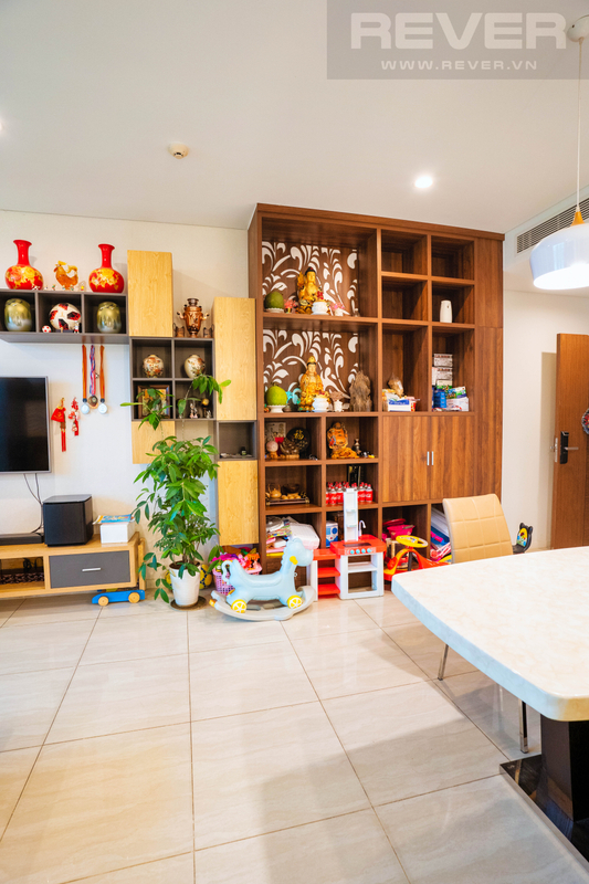 Căn hộ Sadora Apartment tầng trung view thoáng mát, đầy đủ nội thất.