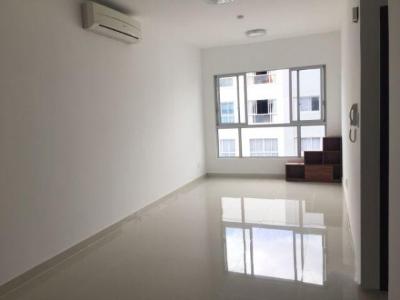 Phòng khách Celadon City, Tân Phú Căn hộ Celadon City nội thất cơ bản, hướng Tây Bắc.