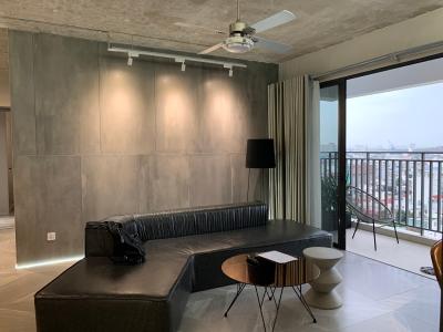 Phòng khách căn hộ The View Riviera Point Căn hộ tầng cao Riviera Point đầy đủ nội thất, ban công rộng view sông