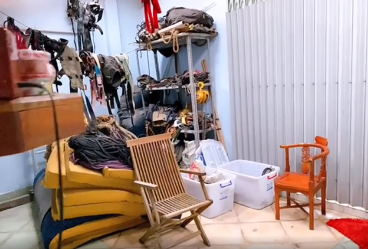 Nhà phố Quận Tân Phú Nhà phố diện tích 114m2 có ban công rộng, phù hợp trồng cây xanh.