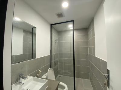 Nhà vệ sinh Sunrise Riverside Căn hộ Sunrise Riverside ban công hướng Tây, view thành phố.