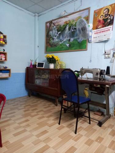 Nhà phố Quận 8 Nhà phố có sổ hồng riêng, diện tích 82m2 không có nội thất.