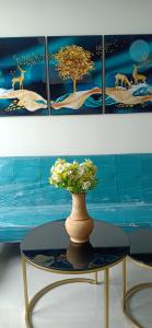  Căn hộ Topaz Elite tầng cao nội thất cơ bản, view thoáng mát.