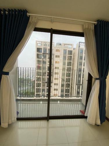 Căn hộ Hado Centrosa Garden , Quận 10 Căn hộ HaDo Centrosa Garden tầng cao, thiết kế hiện đại nội thất cơ bản.