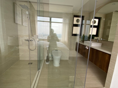 Căn hộ Saigon Pearl, Quận Bình Thạnh Căn hộ Saigon Pearl tầng 19 có 4 phòng ngủ, đầy đủ nội thất.