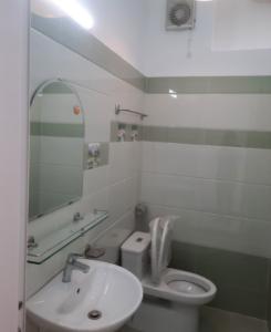 Bên trong nhà phố Thanh Loan, Quận 8 Nhà phố nằm ngay mặt tiền đường, thiết kế đẹp