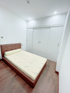 Căn hộ ResGreen Tower, Quận Tân Phú Căn hộ ResGreen Tower tầng 8 cửa hướng Tây Bắc, đầy đủ nội thất.