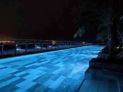 Hồ bơi River Panorama, Quận 7 Căn hộ River Panorama hoàn thiện cơ bản, view sông.