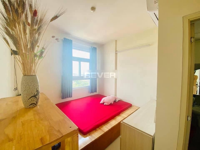 Căn hộ Sunview Town, Quận Thủ Đức Căn hộ Sunview Town tầng 18 cửa hướng Đông, đầy đủ nội thất.