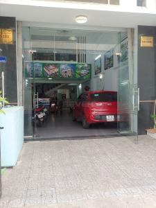 Văn phòng Quận 7 mặt tiền đường thuận tiện kinh doanh.