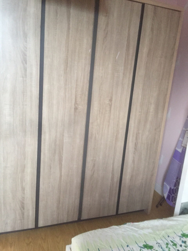 Căn hộ Masteri Thảo Điền, Quận 2 Căn hộ Masteri Thảo Điền tầng 37 có 3 phòng ngủ, đầy đủ nội thất.