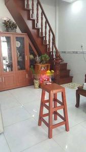 Nhà phố Quận 12 Nhà phố thiết kế 1 trệt và 1 lầu cửa hướng Tây Nam, khu đầy đủ tiện ích.