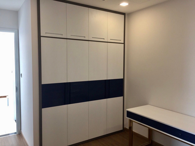 Officetel Vinhomes Central Park, Quận Bình Thạnh Officetel Vinhomes Central Park tầng 34 view thoáng mát, đầy đủ nội thất.