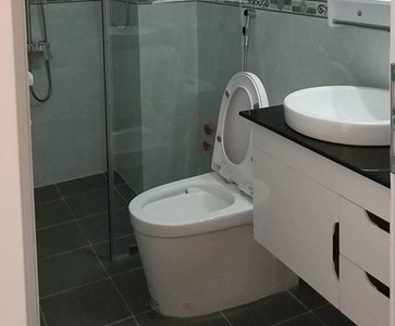 Nhà phố Quận Bình Tân Nhà phố thiết kế 1 trệt, 2 lầu có sân thượng đón gió thoáng mát.