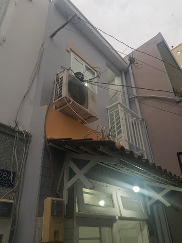 Mặt tiền nhà phố Quận Thủ Đức Nhà phố kết cấu 1 trệt, 1 lầu không lỗi phong thủy, không có nội thất.