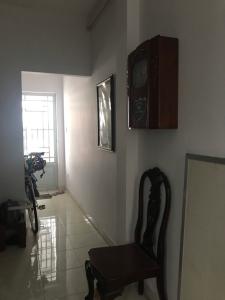 Nhà 1 trệt 2 lầu hẻm xe hơi hẻm Huỳnh Tấn Phát, phường Phú Thuận, Quận 7 Bán nhà hẻm xe hơi Huỳnh Tấn Phát được bàn giao kèm nội thất cơ bản.