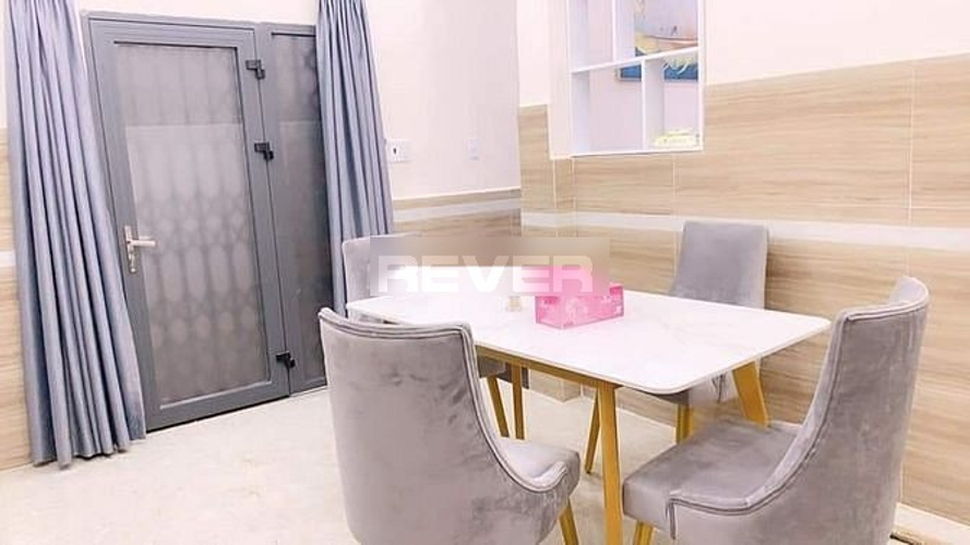 Nhà phố Quận Bình Thạnh Nhà phố lô góc 2 mặt tiền đường thoáng mát, kết cấu 1 trệt, 4 lầu kiên cố.